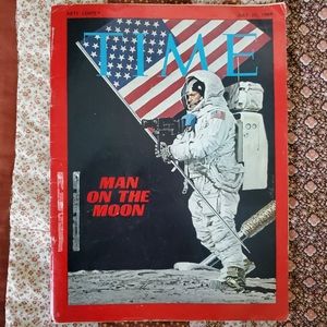 Time Magazine Moon Landing July 25th 1969. Good Condition. Vintage ads.